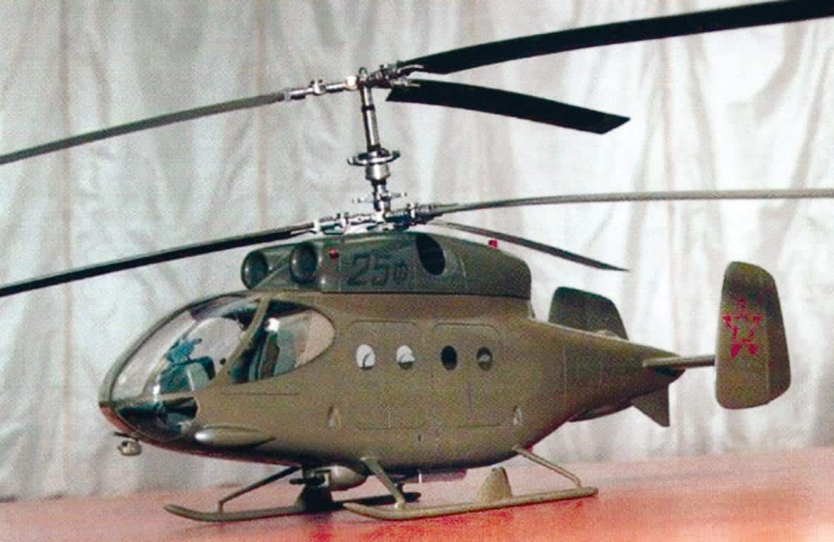 Модель армейского транспортно-боевого вертолета Ка-25Ф